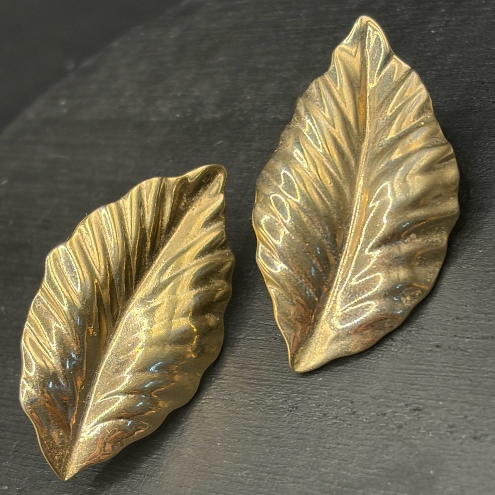 LOUIS FERAUD PARIS POST BACK EARRINGS GOLD TONE SIGNED